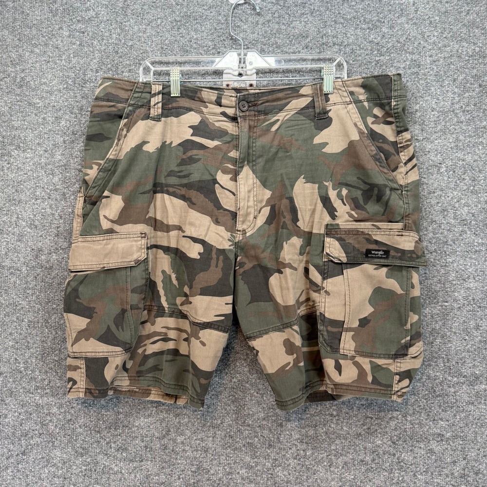 Wrangler Cargo Shorts Mens 40 Green Camo Relaxed Fit‎ Utility Tactical Hiking